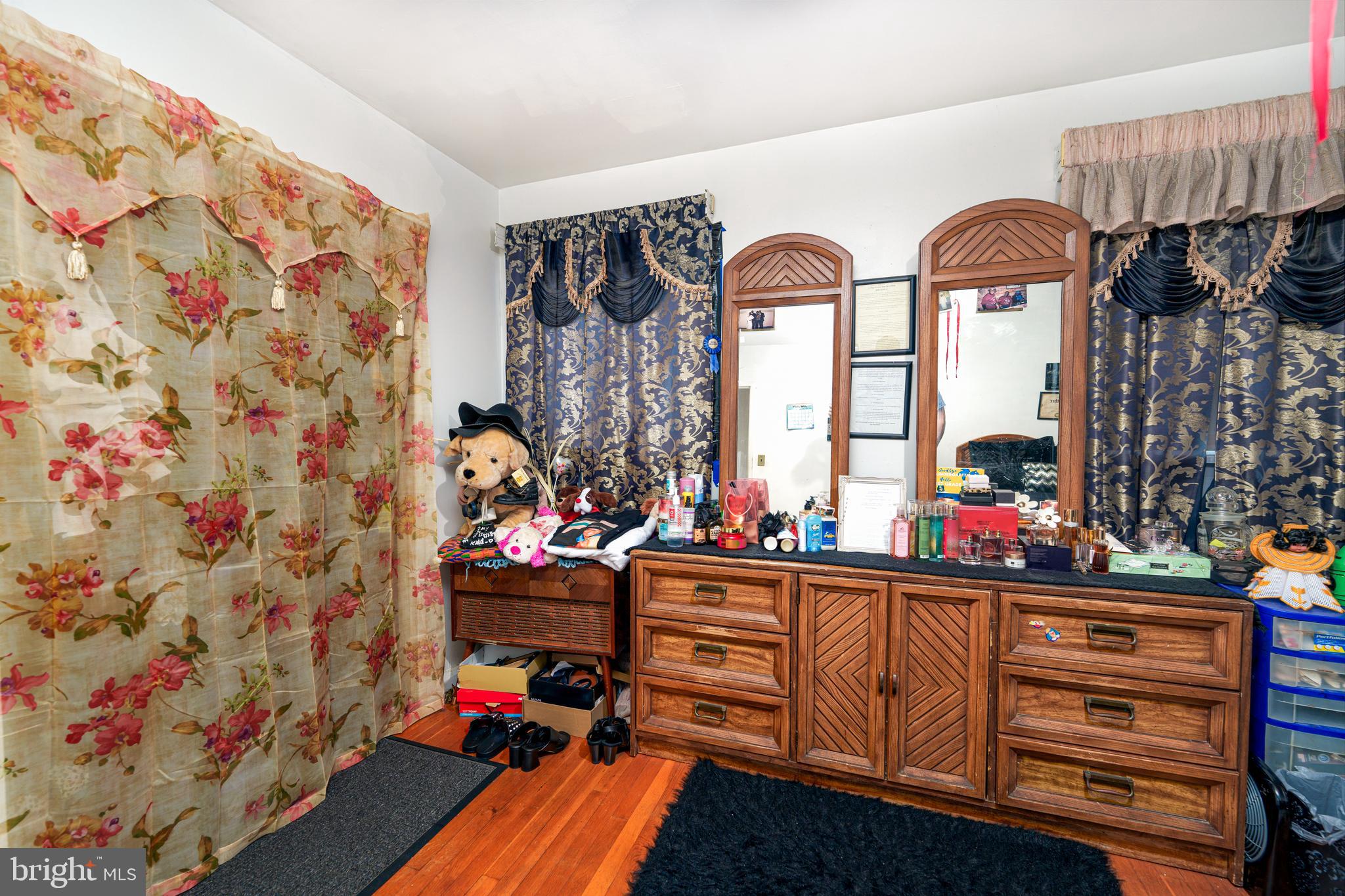 915 Sedgley Road Catonsville, MD 21228 - Photo 9 of 24