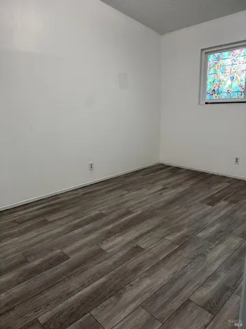 $349,950 | 350-352 Creekside Drive, Willits, CA 95490