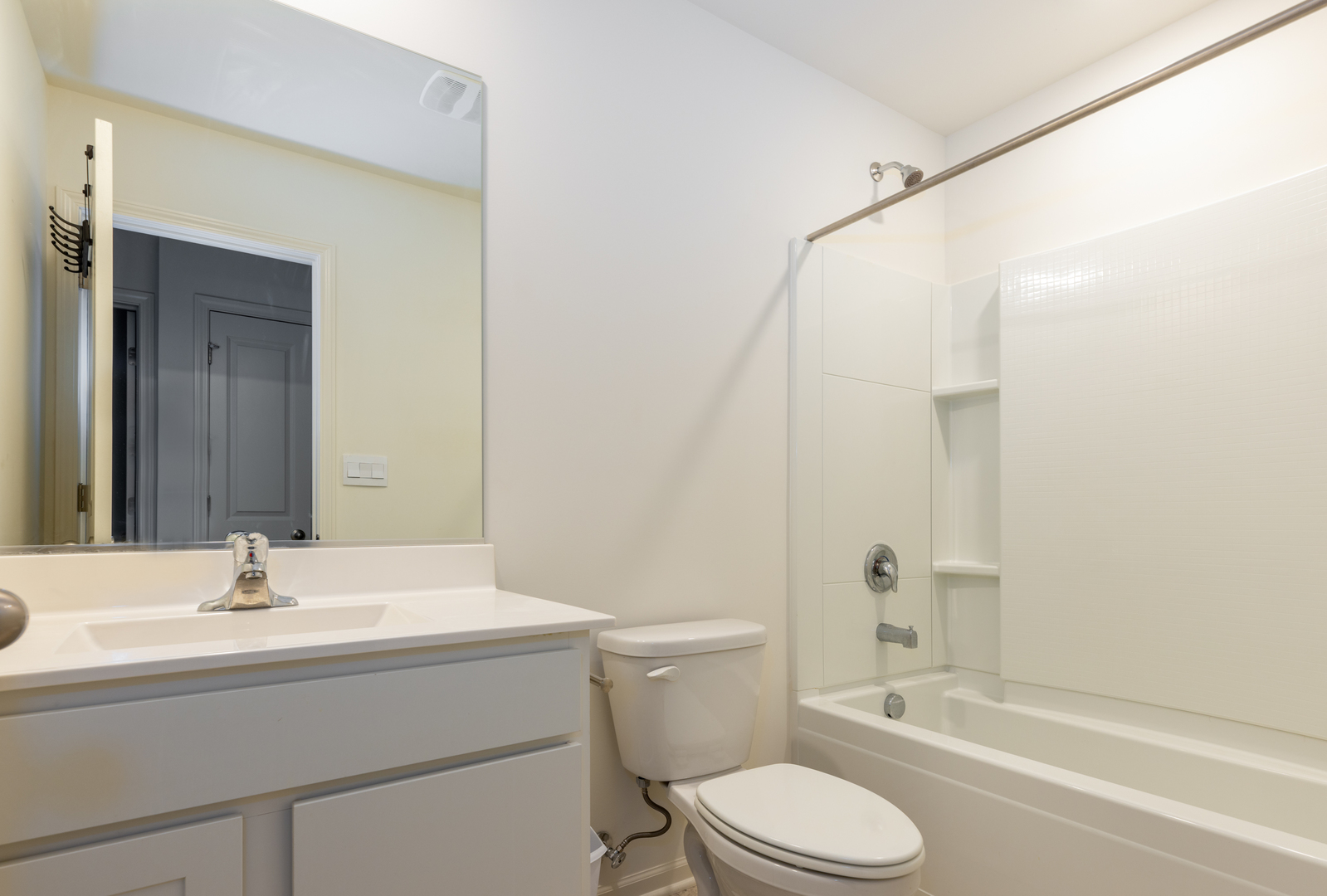 3831 Currant Lane Elgin, IL 60124 - Photo 15 of 19 a bathroom with a sink toilet and shower