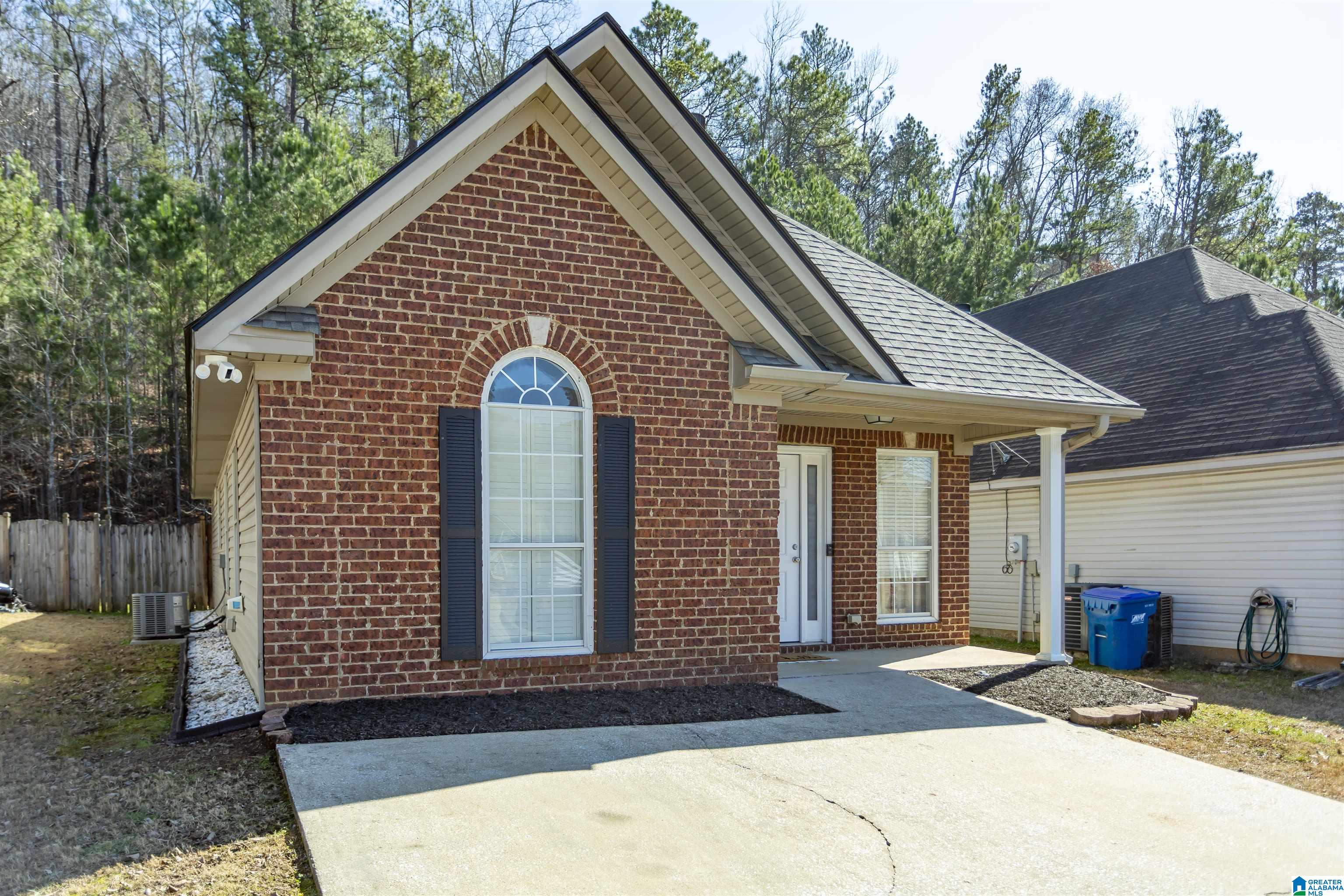 4112 Forest Lakes Road Sterrett, AL 35147 - Photo 2 of 38 Gallery Image 2