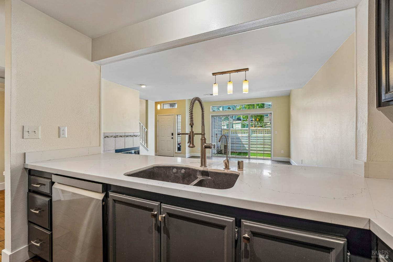 567 East Jasmine Circle Santa Rosa, CA 95407 - Photo 8 of 36