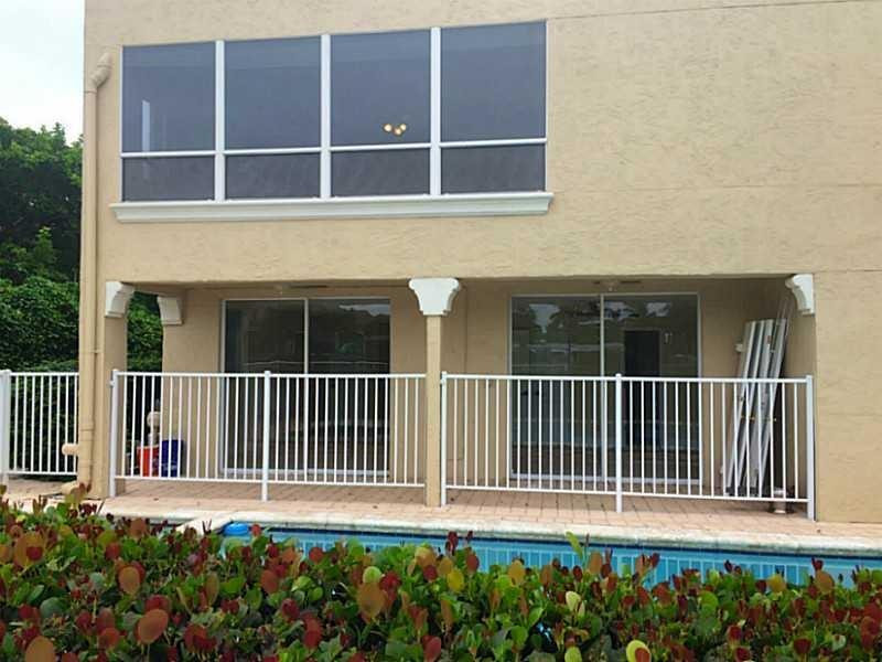 1717 North Riverside Drive Pompano Beach, FL 33062 - Photo 10 of 11 Photo 10