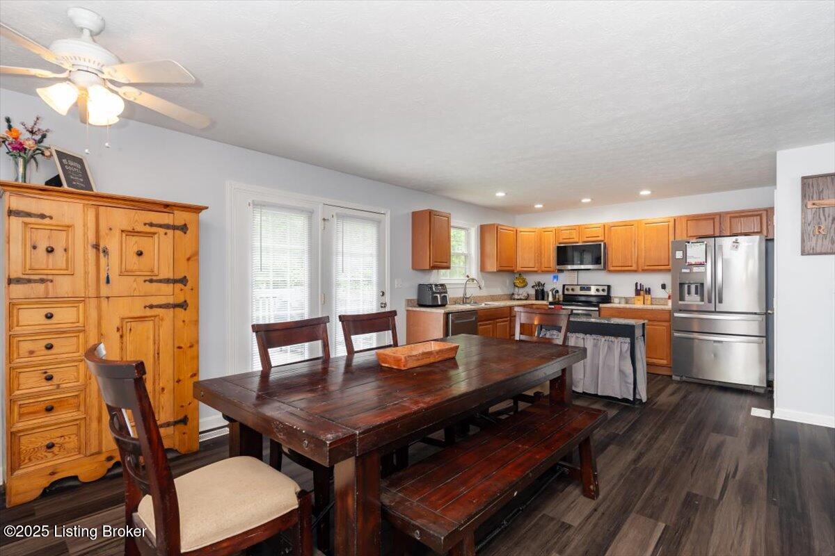 254 Persell Road Bedford, KY 40006 - Photo 8 of 28 19-untitled-19