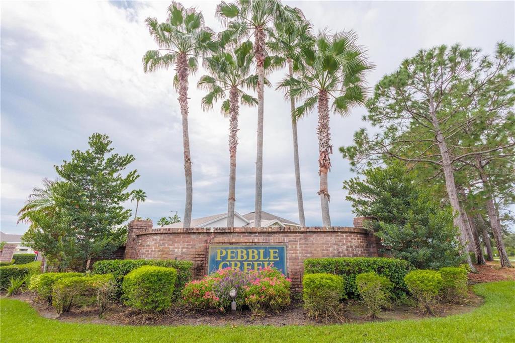 1112 Timberbend Circle Orlando, FL 32824 - Photo 14 of 32 a view of a multi story residential apartment building