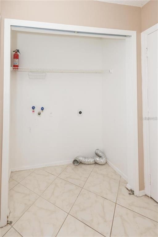 1112 Timberbend Circle Orlando, FL 32824 - Photo 26 of 32 a view of small space