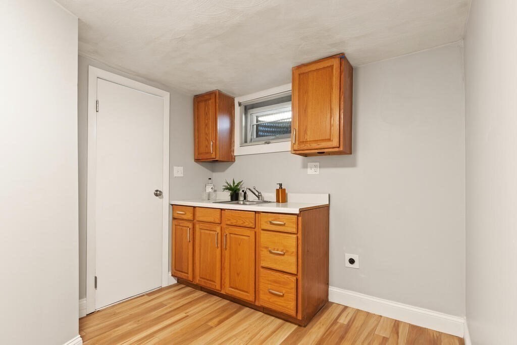 135 Ridge Street Arlington, MA 02474 - Photo 15 of 22
