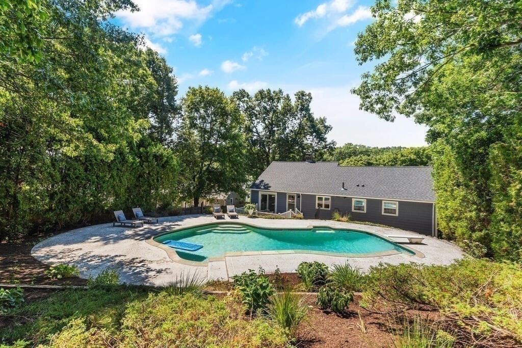 135 Ridge Street Arlington, MA 02474 - Photo 20 of 22