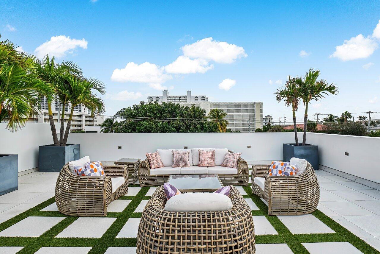 3094 Cadiz Road Boca Raton, FL 33432 - Photo 37 of 58 031-3094CadizRoad-BocaRaton-FL-33432-SMA