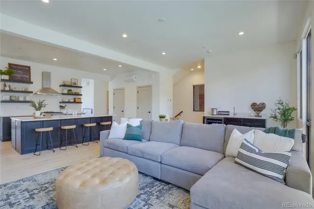 $2,225,000 | 111 Geneva Drive, Silverthorne, CO 80498