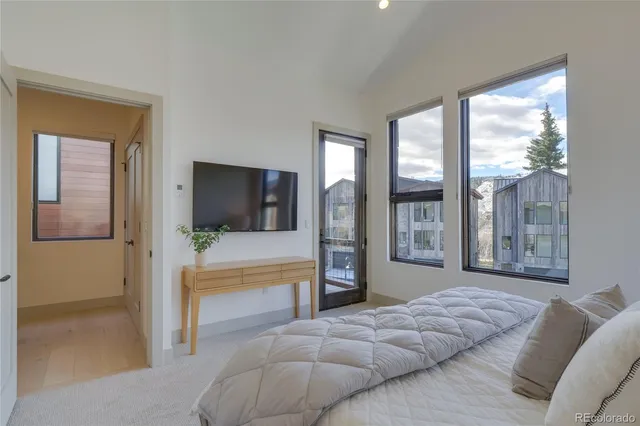 $2,225,000 | 111 Geneva Drive, Silverthorne, CO 80498