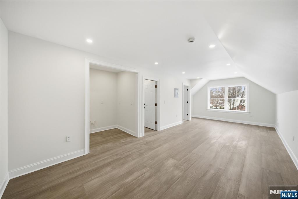 28 Irving Street Montclair, NJ 07042 - Photo 23 of 34