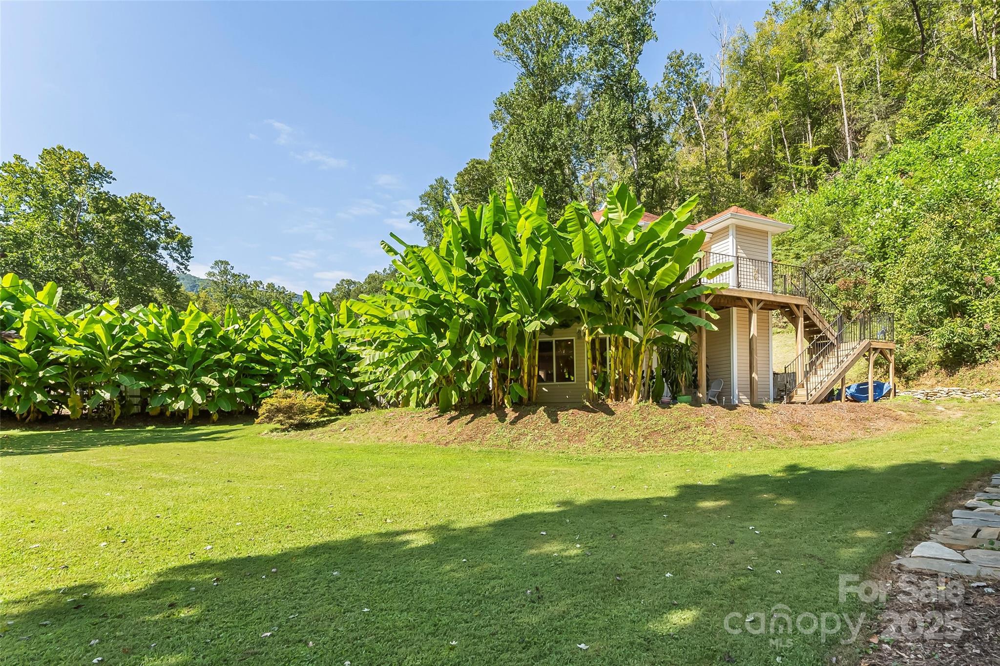 214 Locust Cove Road Marion, NC 28752 - Photo 14 of 47