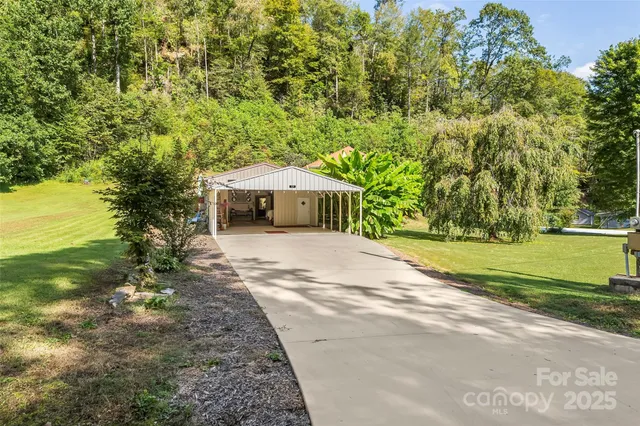 $595,000 | 214 Locust Cove Road, Marion, NC 28752