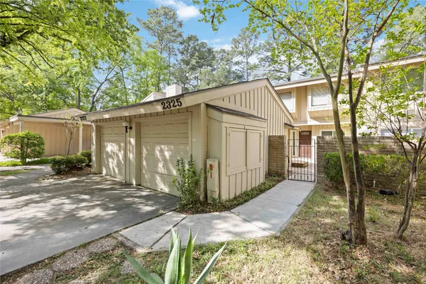 $1,800 | 2325 West Settler's Way, The Woodlands, TX 77380