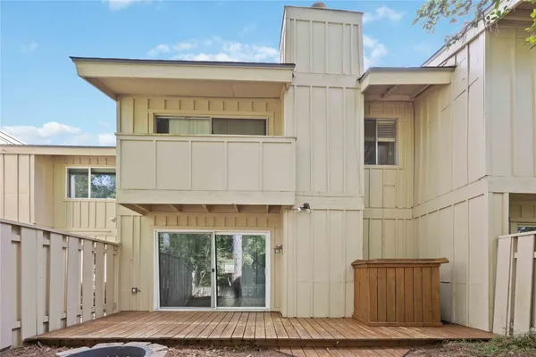 $1,800 | 2325 West Settler's Way, The Woodlands, TX 77380