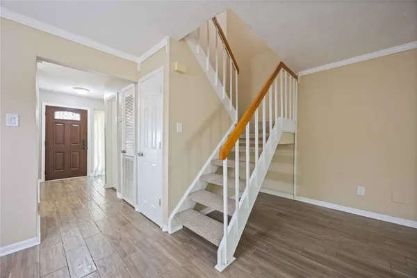 $1,800 | 2325 West Settler's Way, The Woodlands, TX 77380