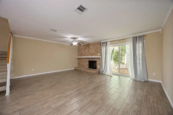 $1,800 | 2325 West Settler's Way, The Woodlands, TX 77380