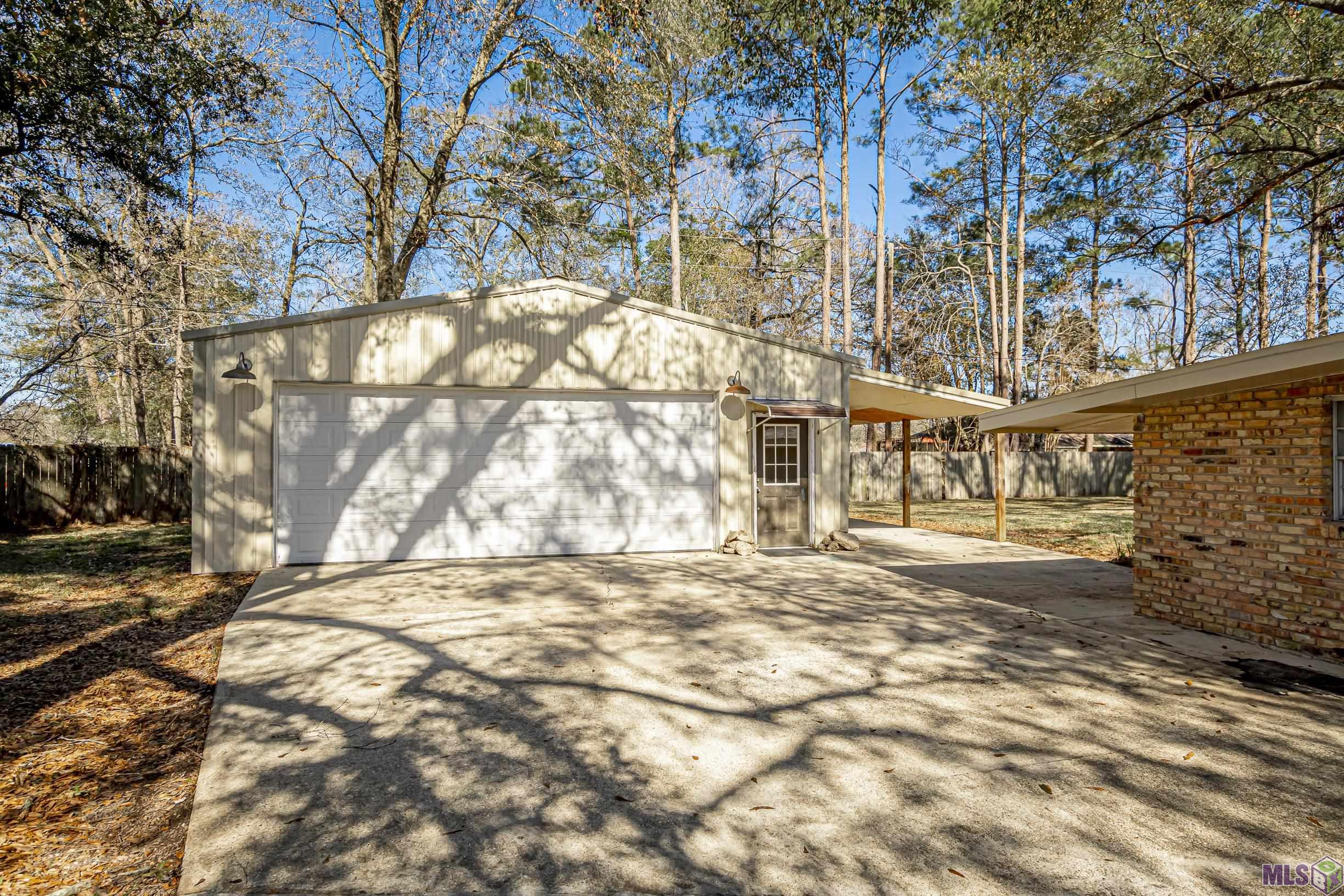 13543 Reed Avenue Central, LA 70818 - Photo 13 of 15