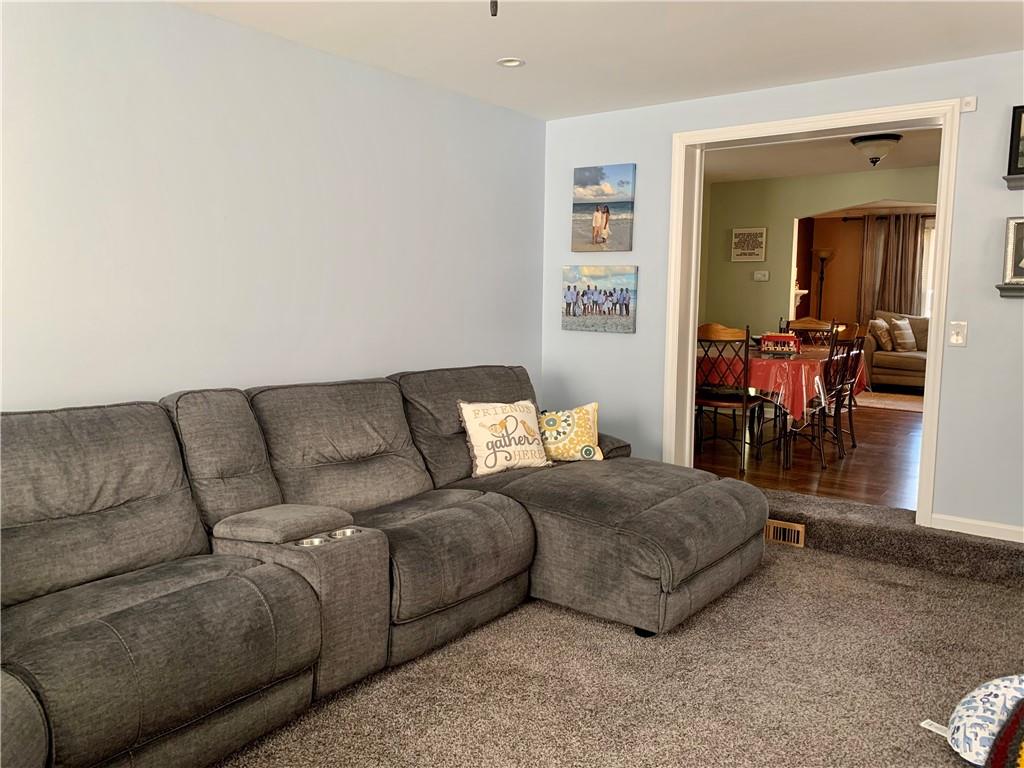 209 Siebert Road Pittsburgh, PA 15237 - Photo 12 of 25
