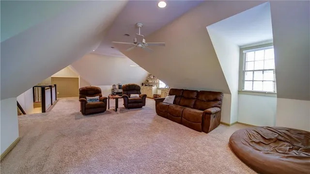 $899,900 | 5580 Point W Drive, Oakwood, GA 30566