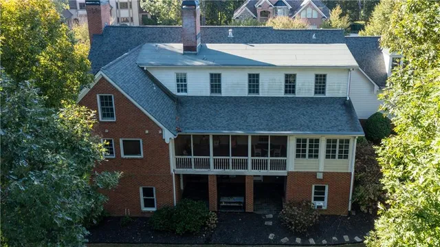 $899,900 | 5580 Point W Drive, Oakwood, GA 30566