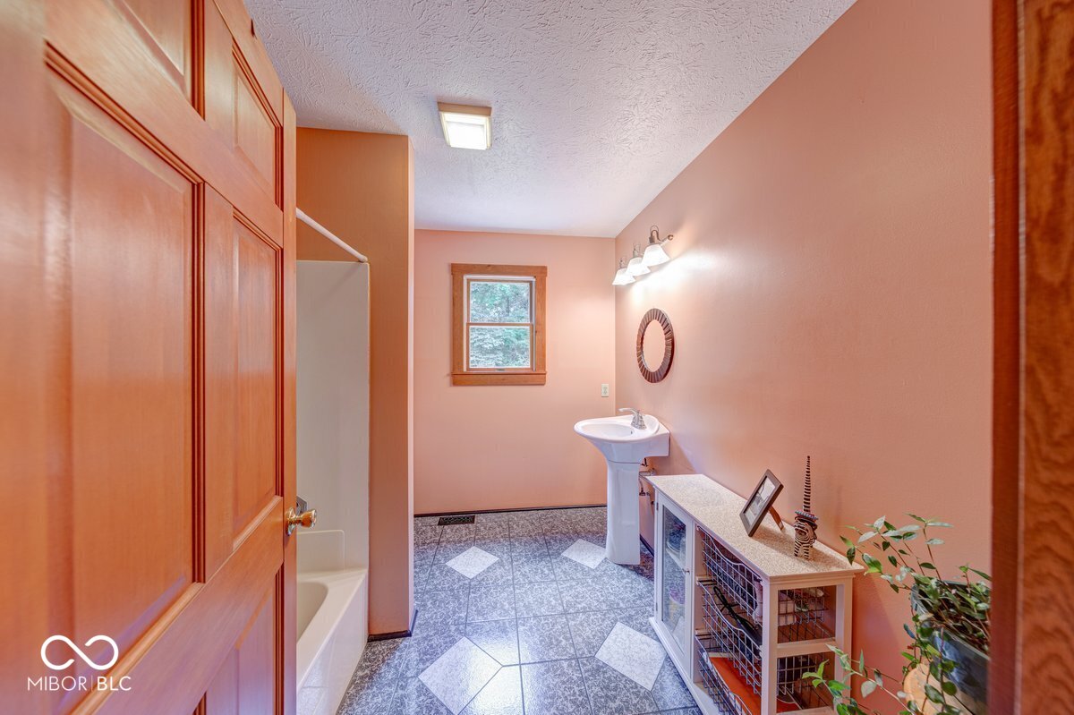 8910 Richarts Road Morgantown, IN 46160 - Photo 38 of 67 Gallery Image 38