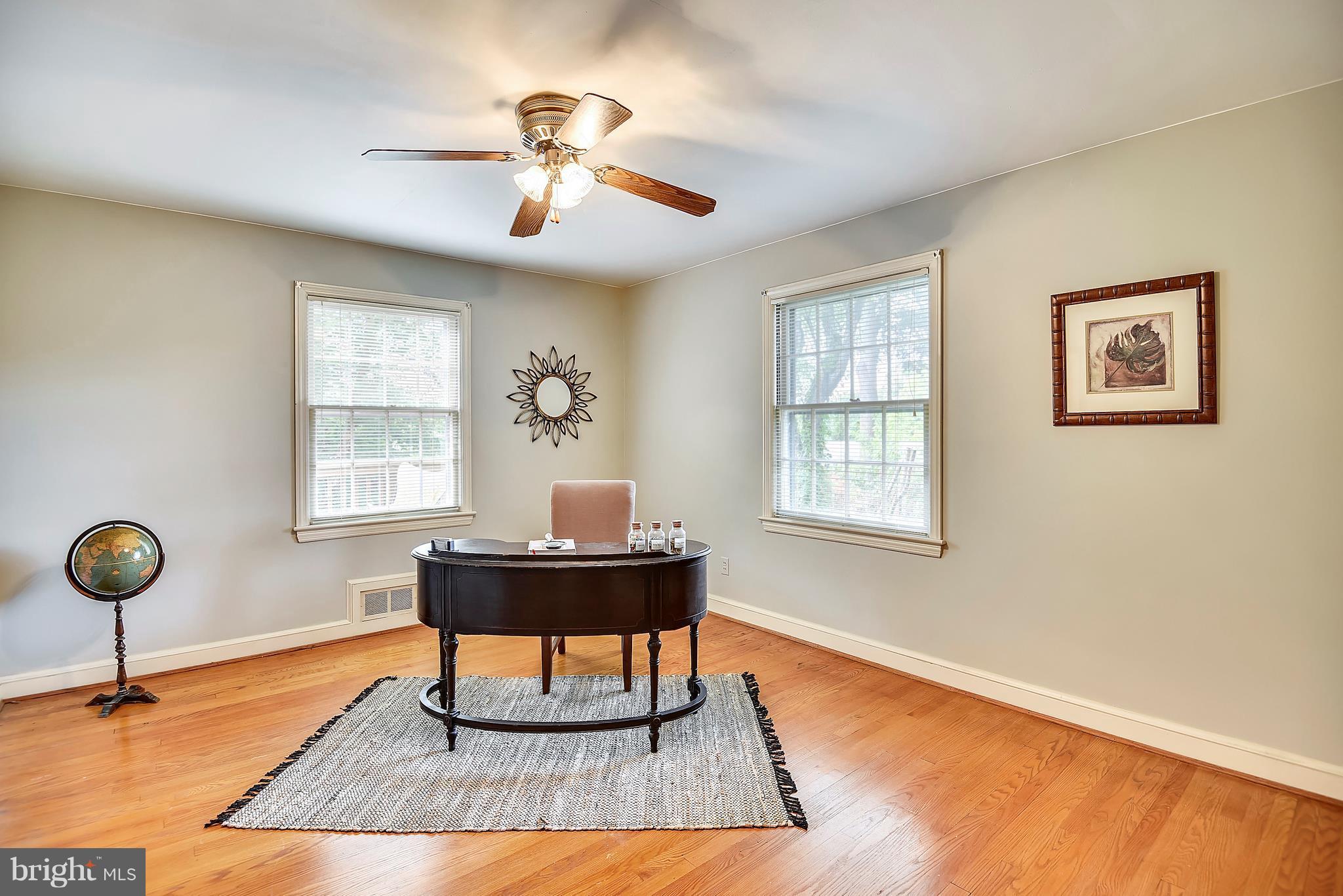 3931 Chesterbrook Road Arlington, VA 22207 - Photo 16 of 28 Bedroom on main level