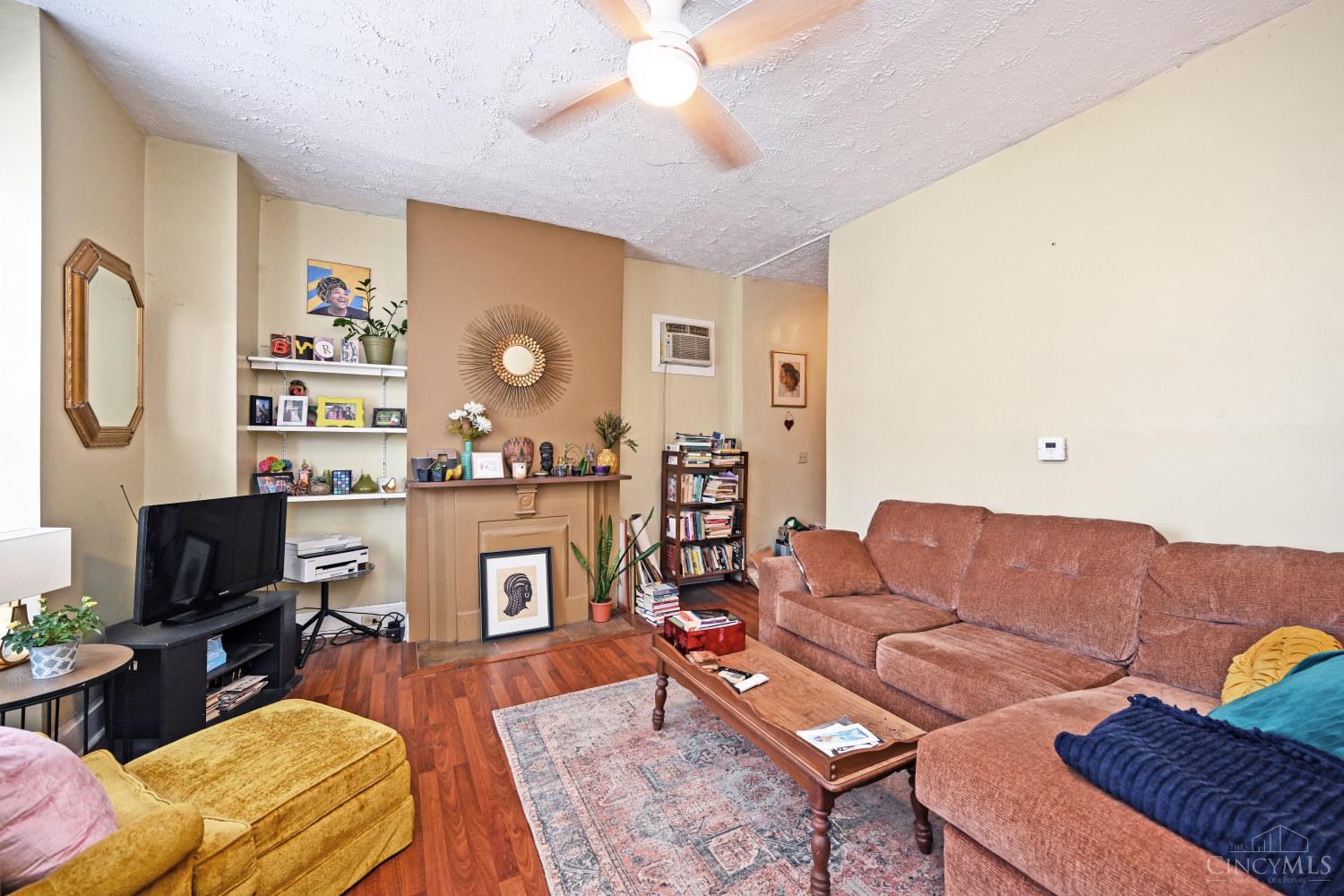 1520 William Howard Taft Road Cincinnati, OH 45206 - Photo 27 of 43