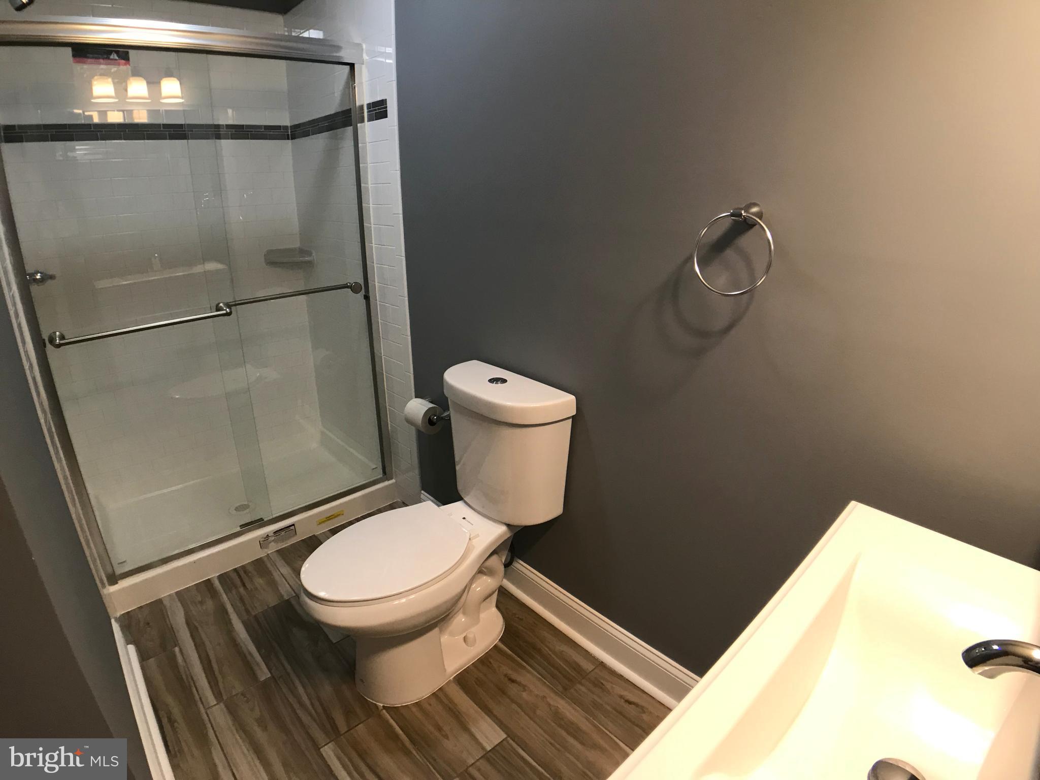 1106 Battery Avenue Baltimore, MD 21230 - Photo 6 of 36