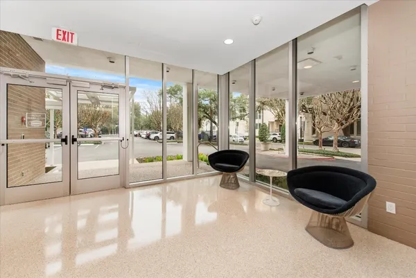 $1,200 | 3600 Montrose Boulevard, Unit 106, Houston, TX 77006