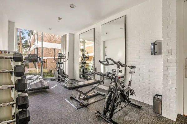 $1,200 | 3600 Montrose Boulevard, Unit 106, Houston, TX 77006