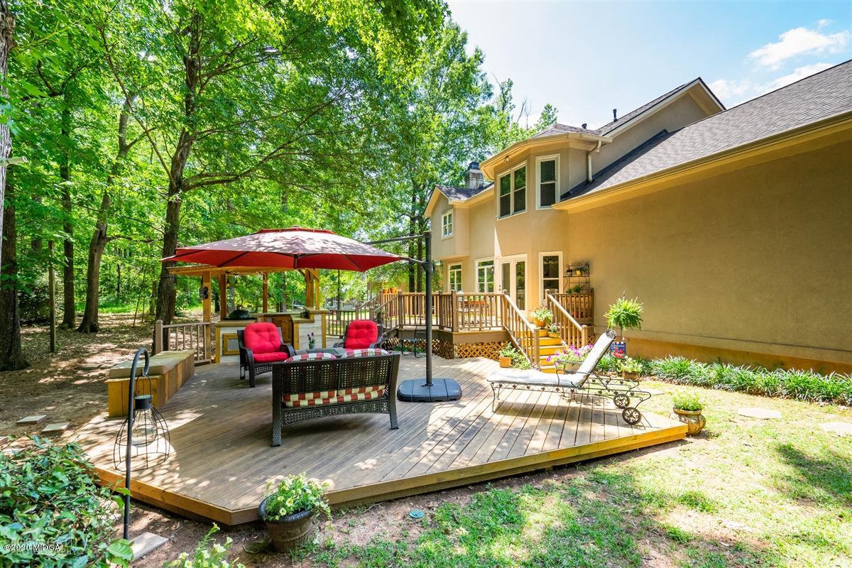 178 Rivoli Landing Macon, GA 31210 - Photo 23 of 28 Backyard