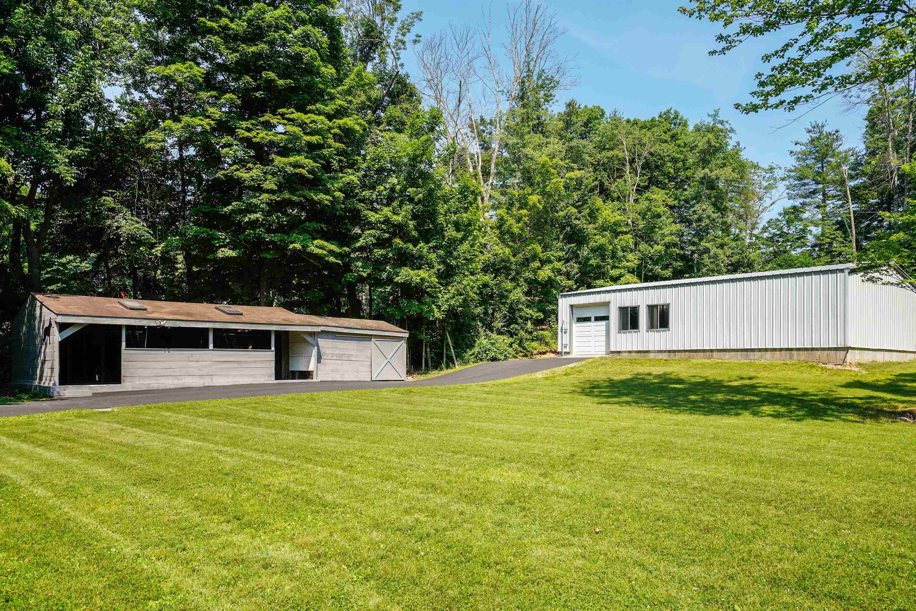 91 Hardy Road Bedford, NH 03110 - Photo 24 of 39