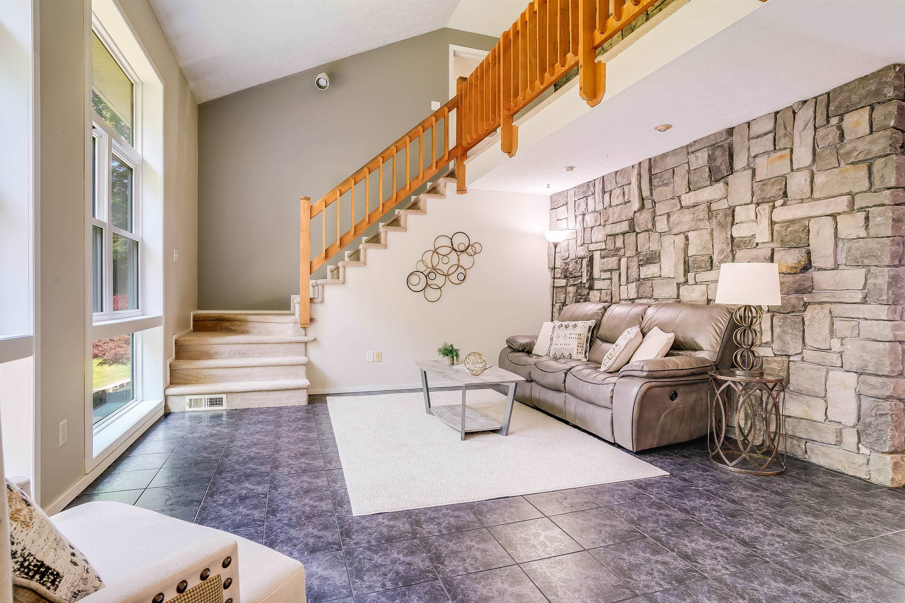 91 Hardy Road Bedford, NH 03110 - Photo 38 of 39