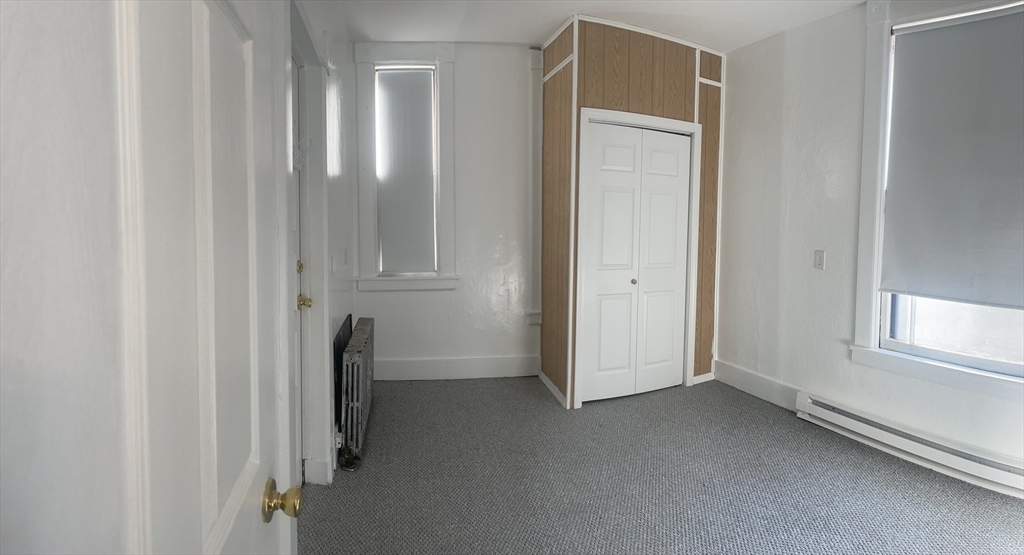 76 Maple Street, Unit 2 Springfield, MA 01105 - Photo 3 of 6
