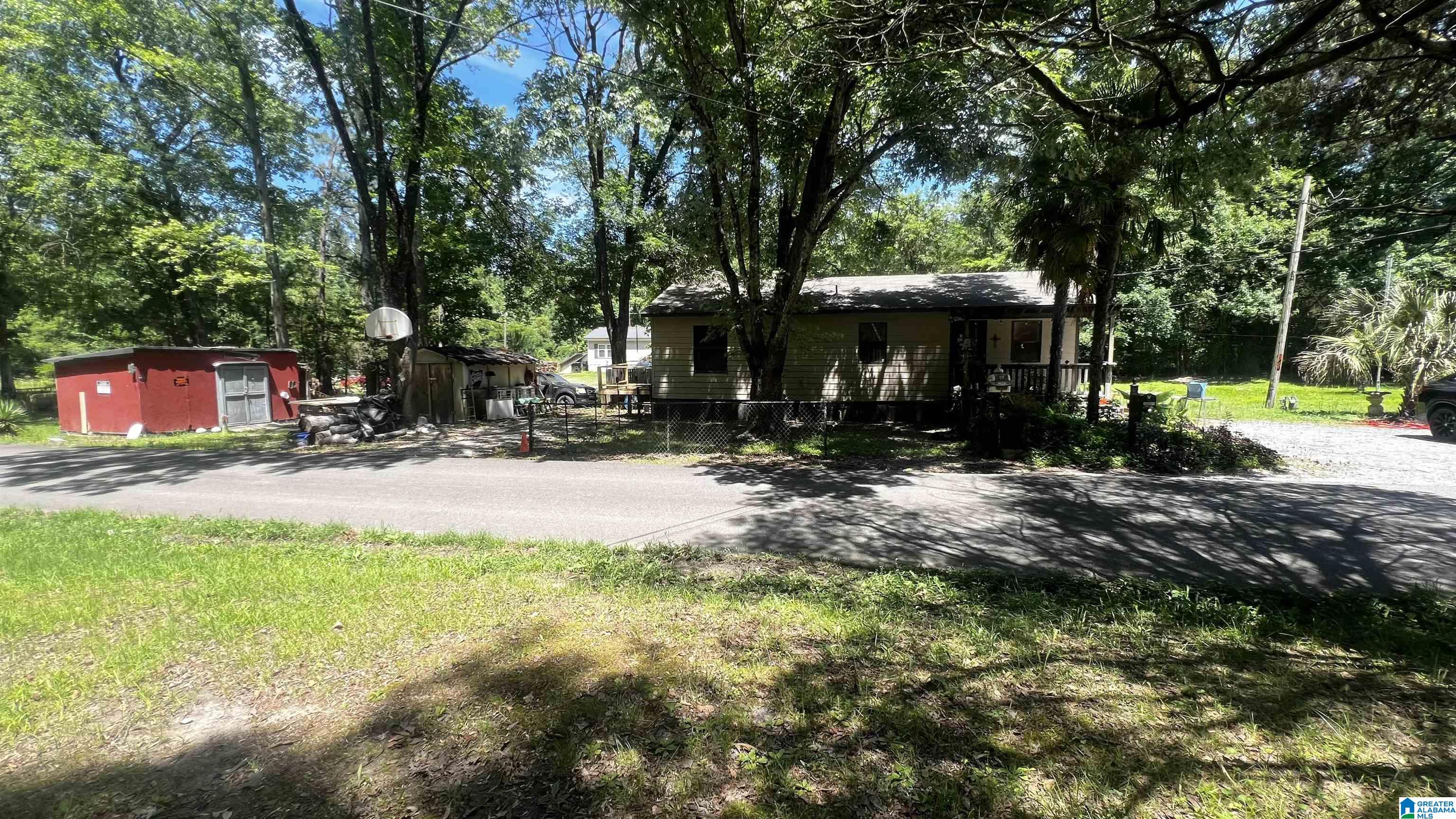 133 Lee Green Road Leeds, AL 35094 - Photo 2 of 2