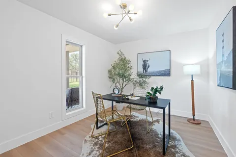 $1,549,000 | 1325 Likeness Road, Spicewood, TX 78669