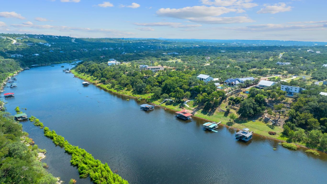 1325 Likeness Road Spicewood, TX 78669 - Photo 34 of 38