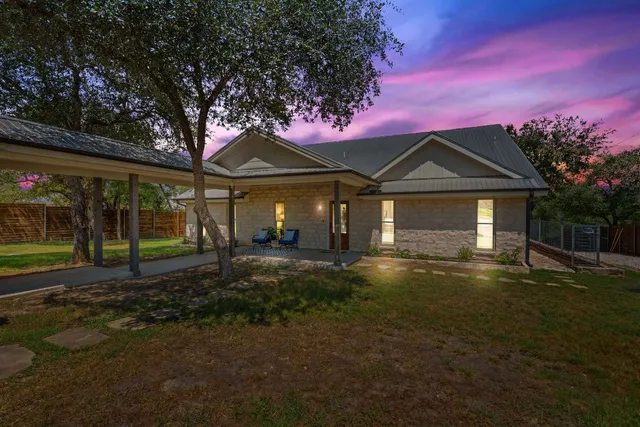 $1,549,000 | 1325 Likeness Road, Spicewood, TX 78669