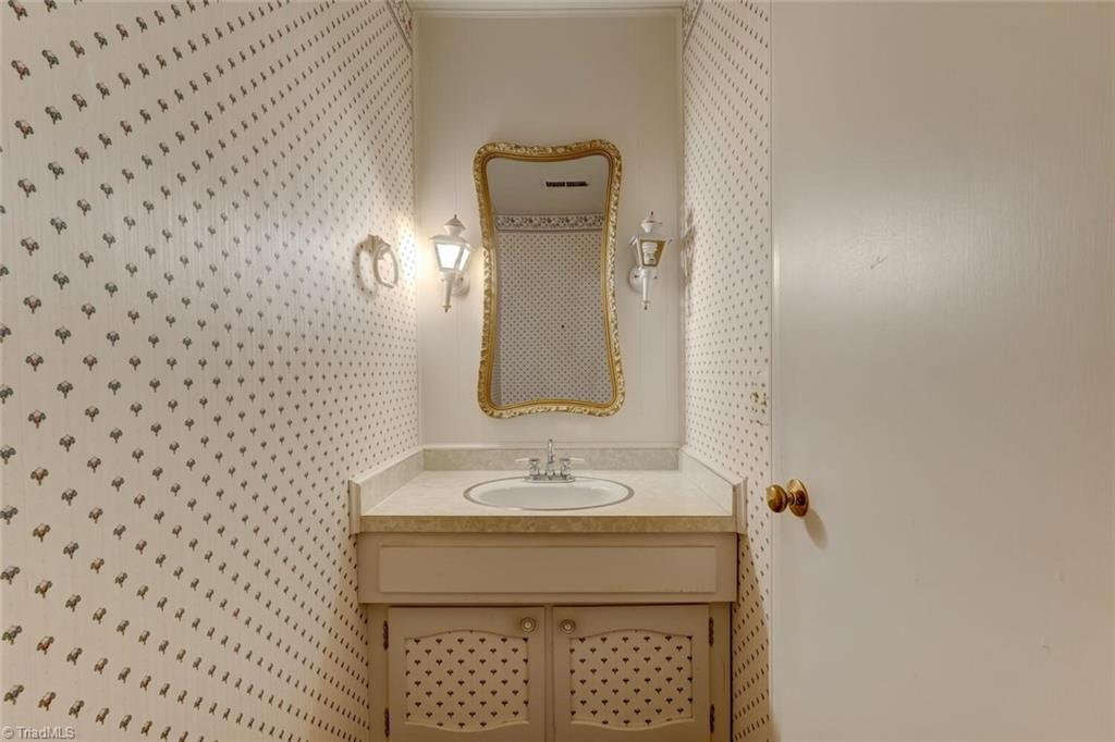 2902 St Marks Road Southwest, Unit D Winston-Salem, NC 27103 - Photo 11 of 23 Powder Room on Main