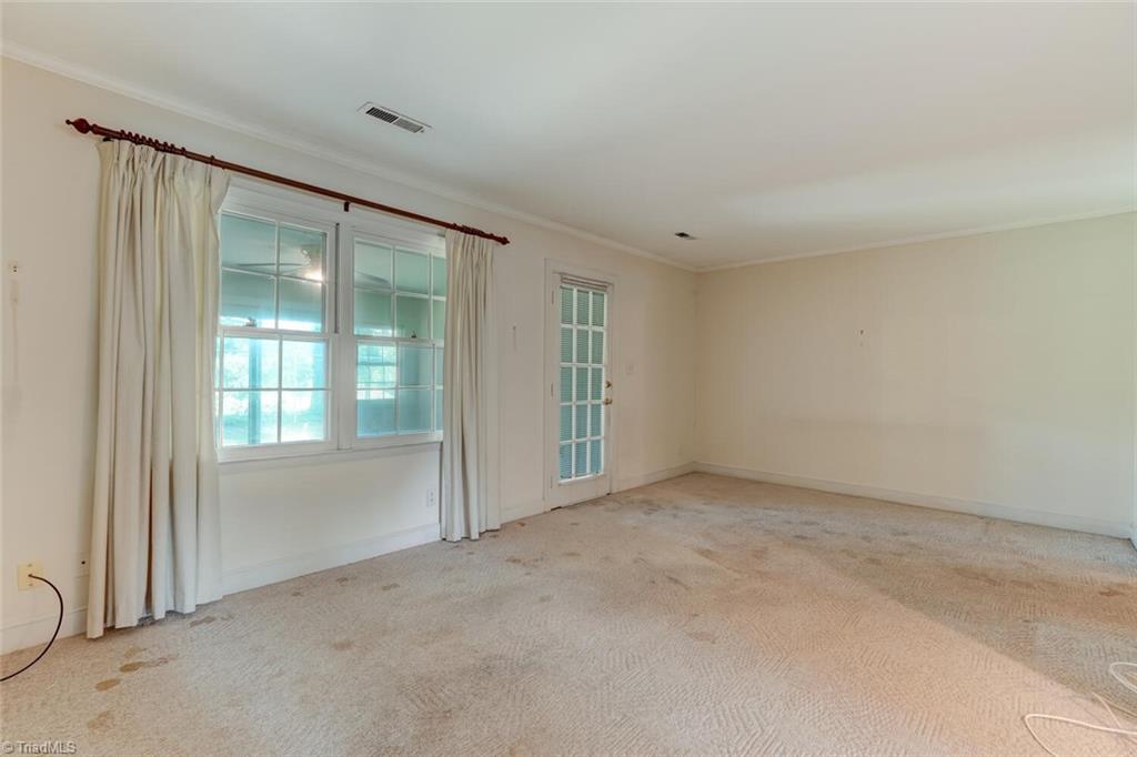 2902 St Marks Road Southwest, Unit D Winston-Salem, NC 27103 - Photo 5 of 23 Living Room