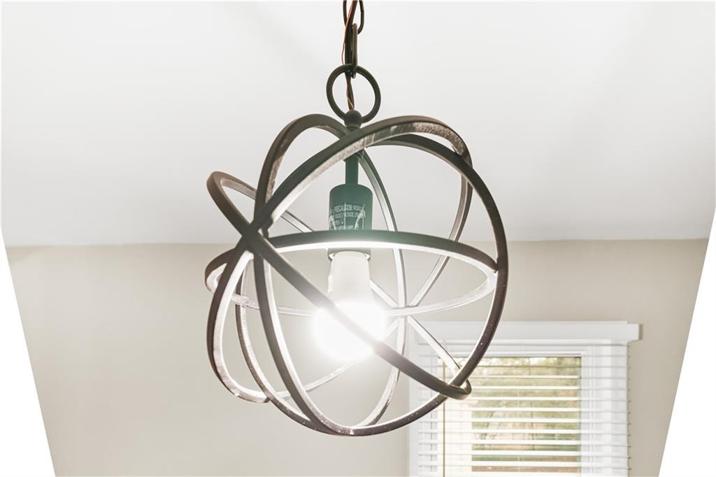 819 Blossom Street Southwest Atlanta, GA 30310 - Photo 24 of 77