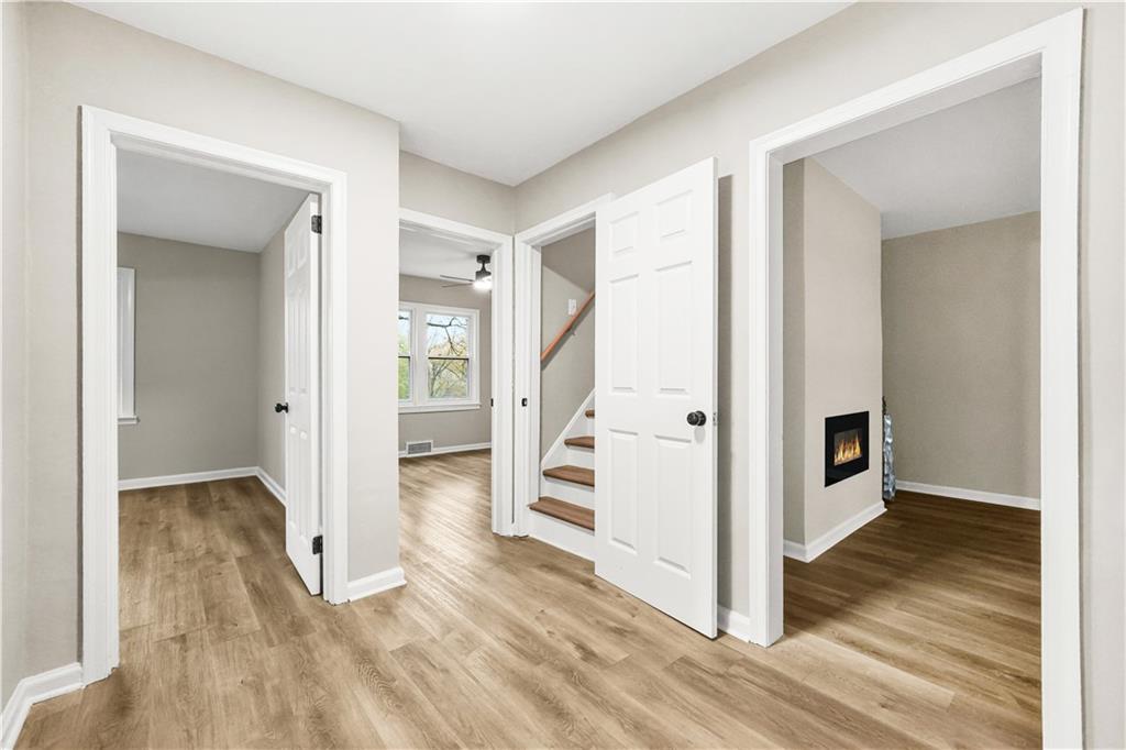 819 Blossom Street Southwest Atlanta, GA 30310 - Photo 25 of 77