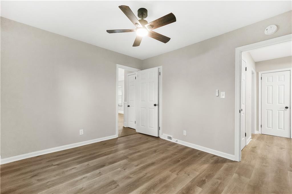 819 Blossom Street Southwest Atlanta, GA 30310 - Photo 32 of 77