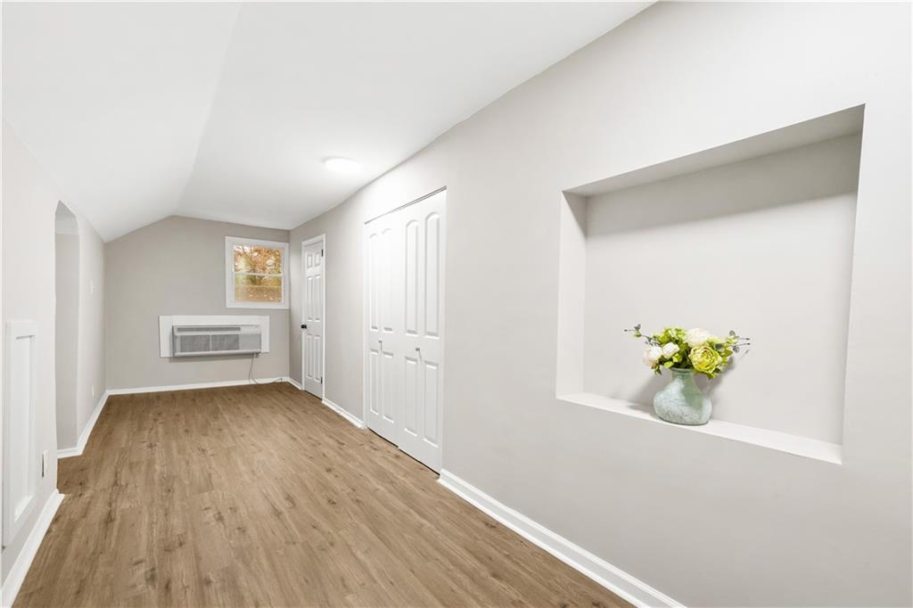 819 Blossom Street Southwest Atlanta, GA 30310 - Photo 40 of 77