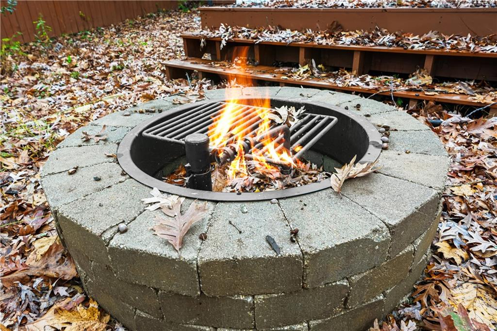 819 Blossom Street Southwest Atlanta, GA 30310 - Photo 46 of 77