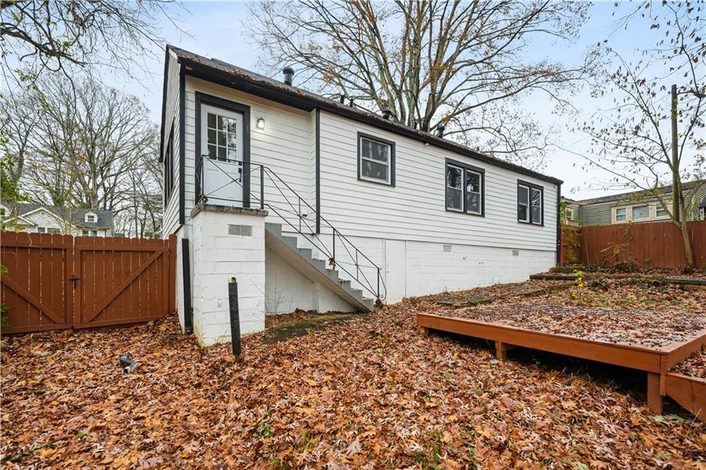 819 Blossom Street Southwest Atlanta, GA 30310 - Photo 48 of 77