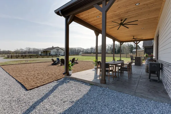 $1,175,000 | 514 Corinth Road, Portland, TN 37148