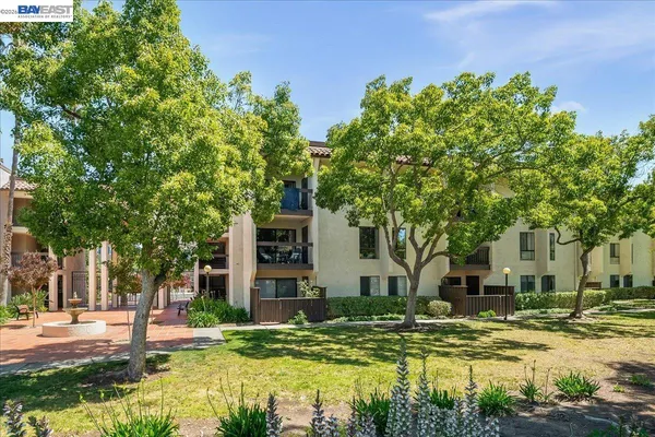 $519,500 | 39865 Cedar Boulevard, Unit 229, Newark, CA 94560