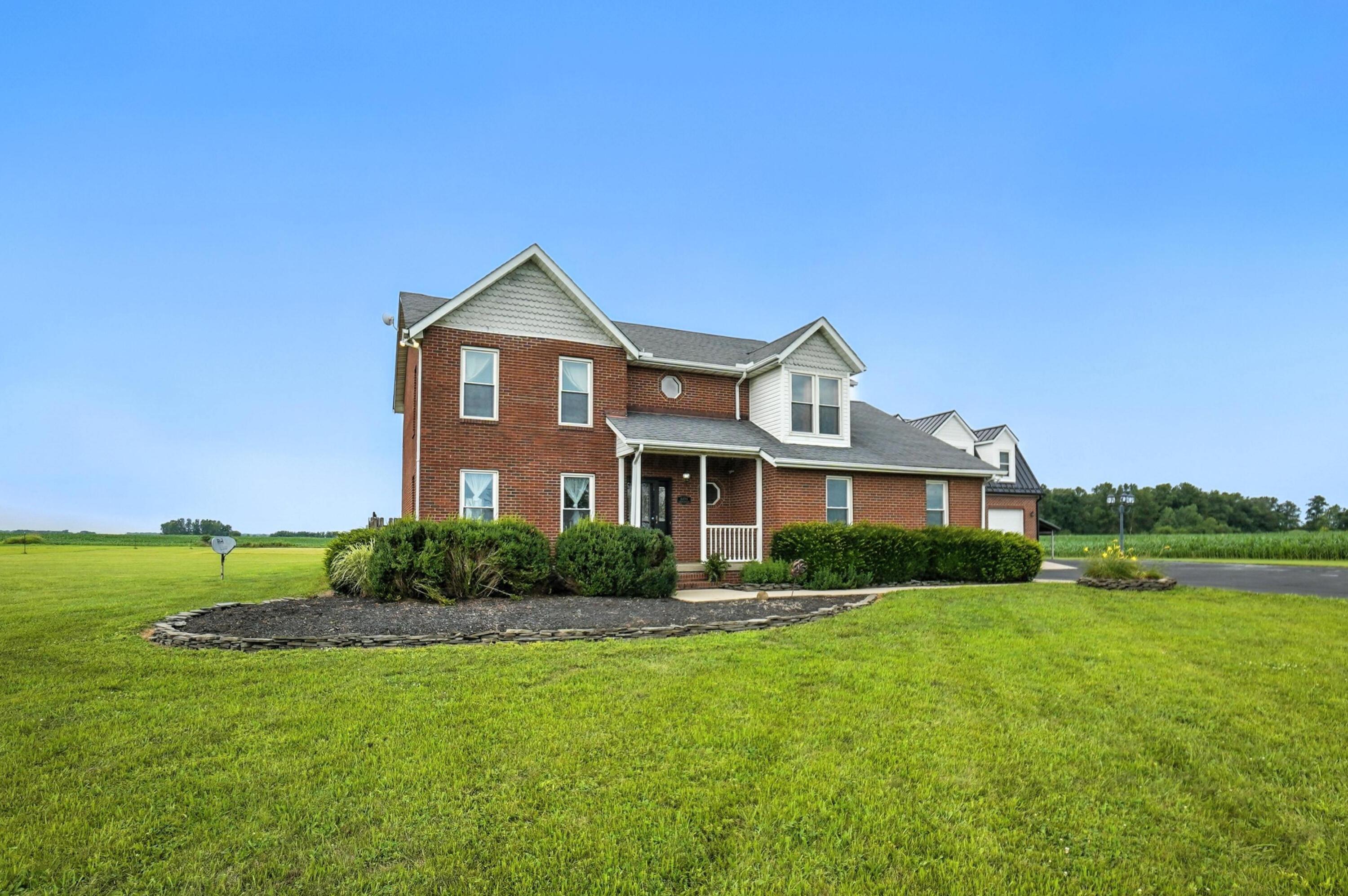 6694 Brooks-Miller Road Circleville, OH 43113 - Photo 2 of 67 002 (16)